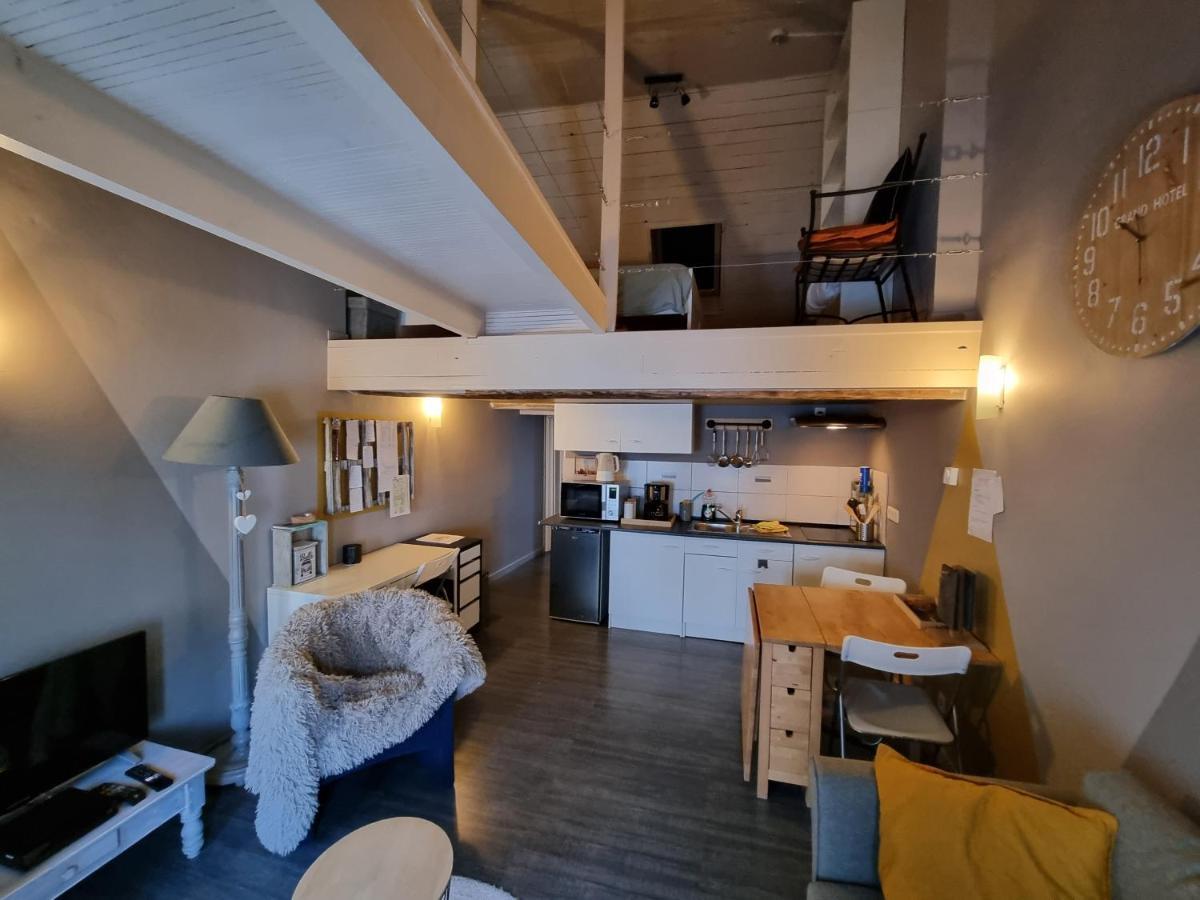 Studio Au Centre De Chimay, Arrivee Autonome Eksteriør bilde